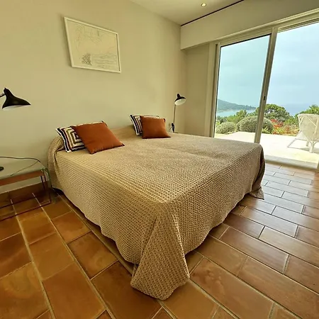 Renovee Proche Gigaro, Vue Mer, Terrasse - Fr-1-726-53 Apartment *